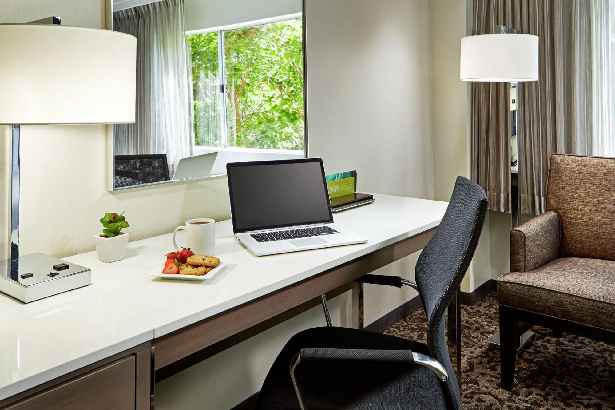 Hilton Garden Inn San Diego Mission Valley/Stadium Bagian luar foto