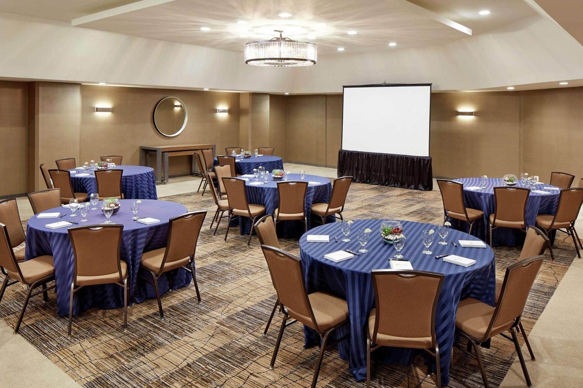 Hilton Garden Inn San Diego Mission Valley/Stadium Bagian luar foto