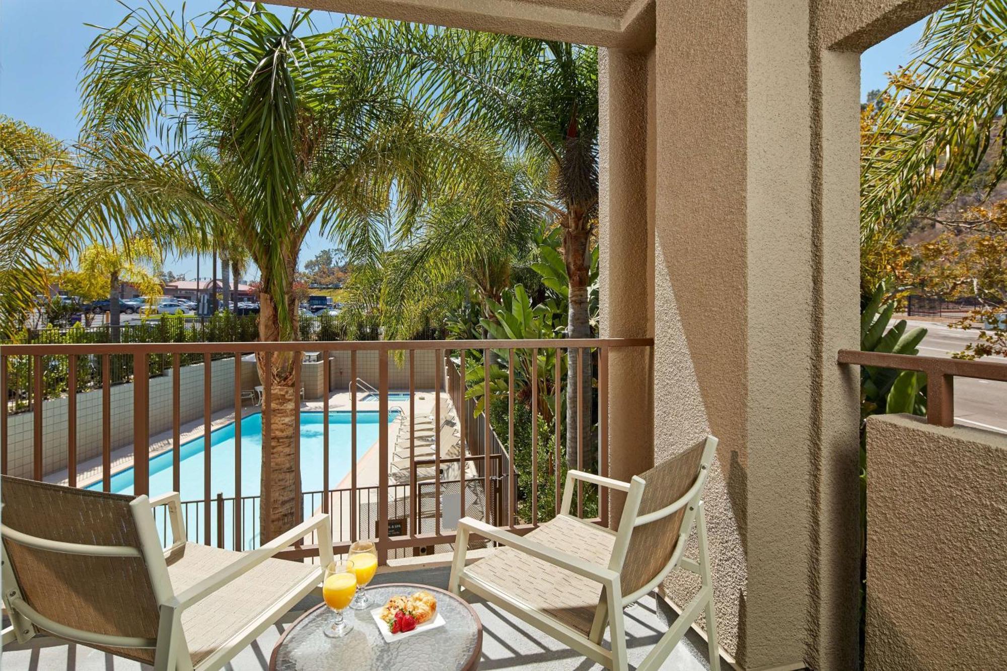 Hilton Garden Inn San Diego Mission Valley/Stadium Bagian luar foto