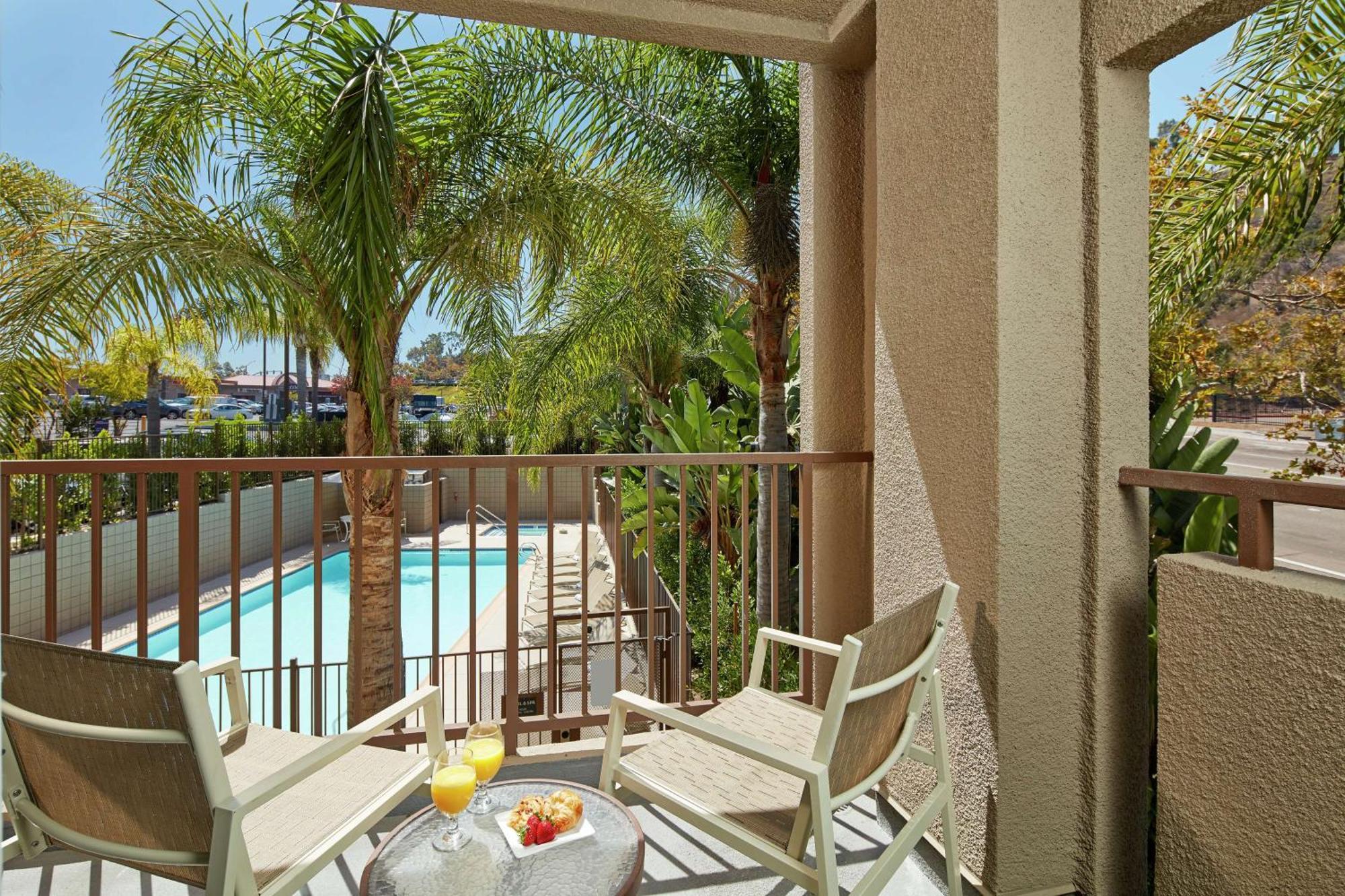 Hilton Garden Inn San Diego Mission Valley/Stadium Bagian luar foto