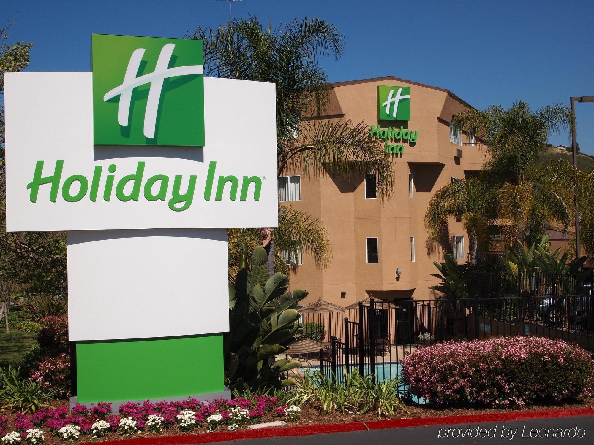Hilton Garden Inn San Diego Mission Valley/Stadium Bagian luar foto